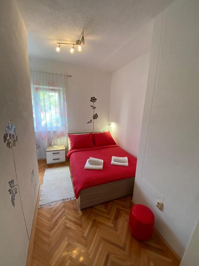 Green Garden Apartment Сплит Экстерьер фото