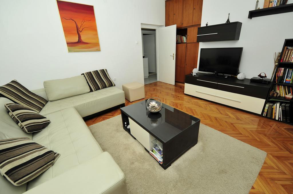 Green Garden Apartment Сплит Экстерьер фото