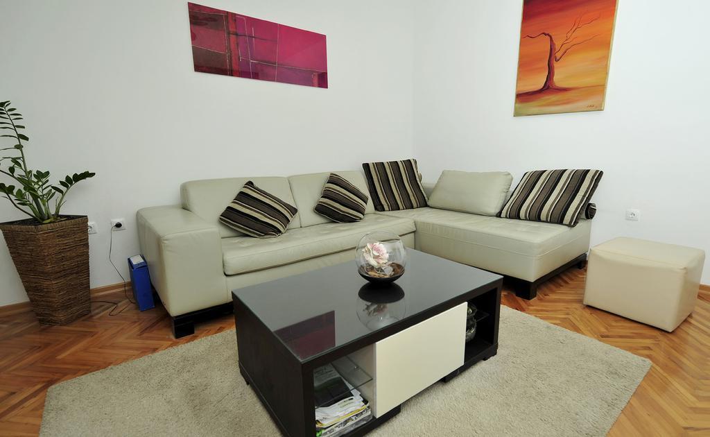 Green Garden Apartment Сплит Экстерьер фото