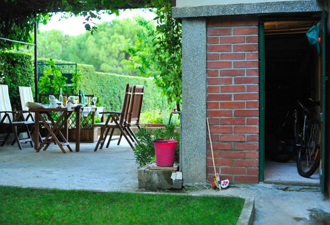 Green Garden Apartment Сплит Экстерьер фото